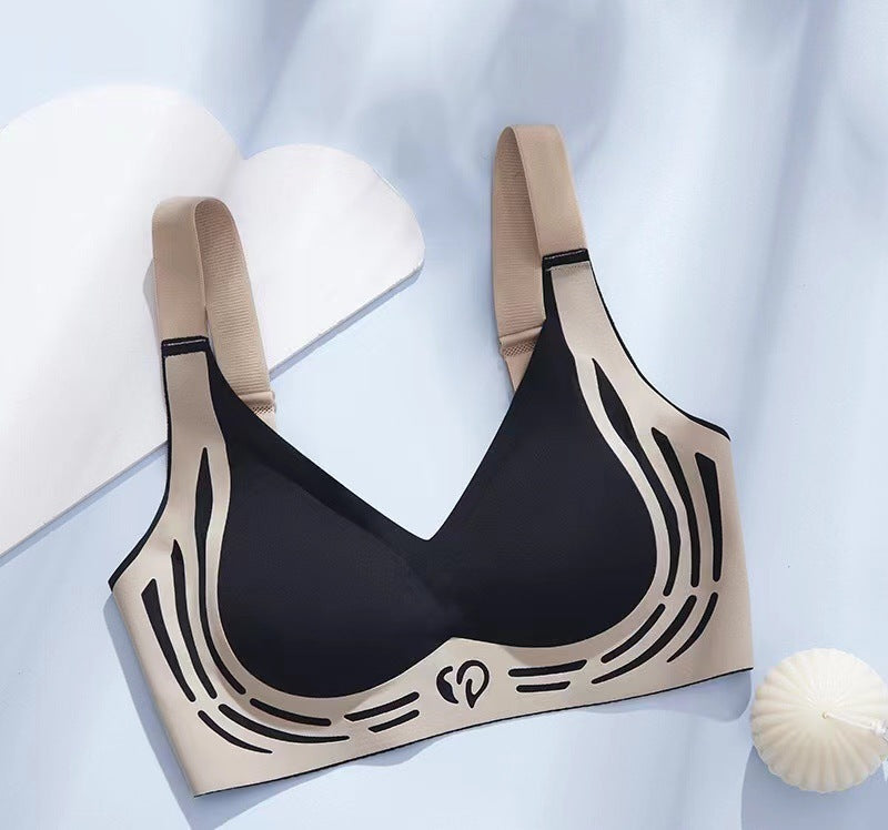 Plus-Size Sports Bra with Soft Support & Adjustable Straps